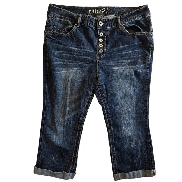 Rue21 Plus Size 14 Curvy High Waisted Button Fly Crop Jeans Denim Flattering Fit - Picture 2 of 10